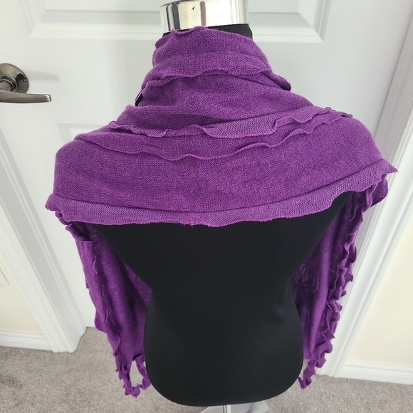 TRIBE Floral & Ruffle Purple Long Knit Scarf NWT - Picture 5 of 5